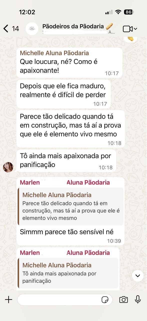 Conversa de alunas no grupo falando sobre panificação